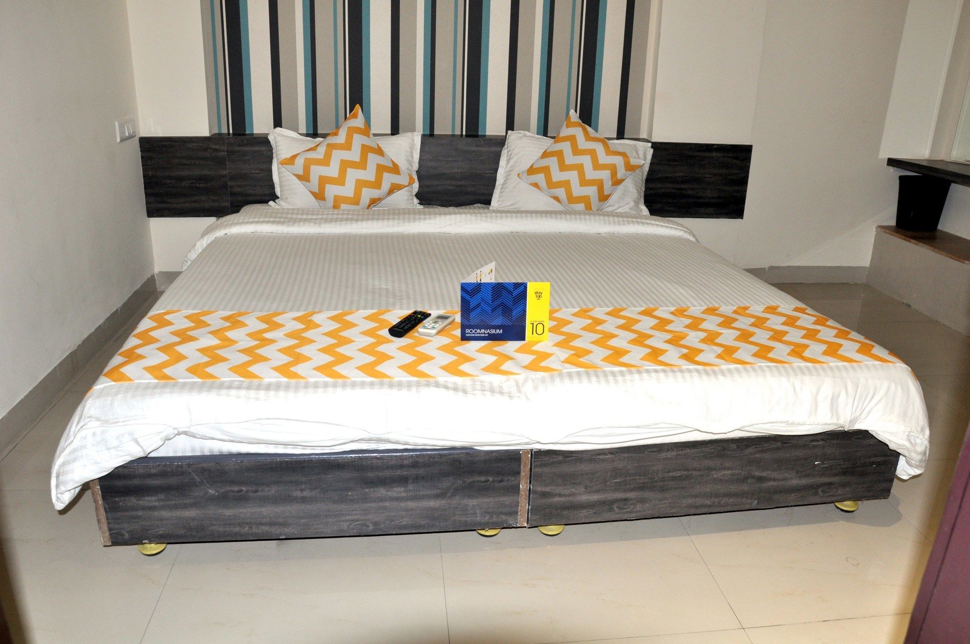Fabhotel Magnus Calypso Viman Nagar Hotel Pune
