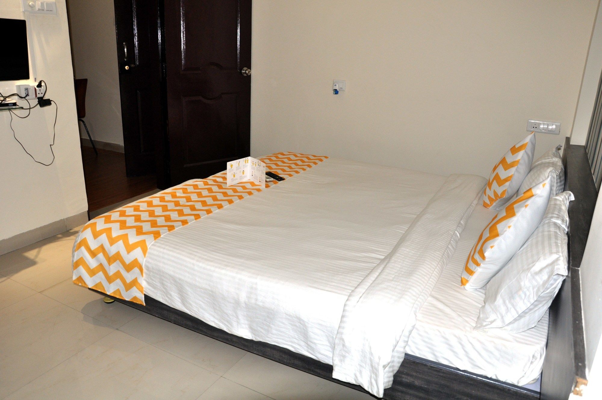 Fabhotel Magnus Calypso Viman Nagar Hotel Pune